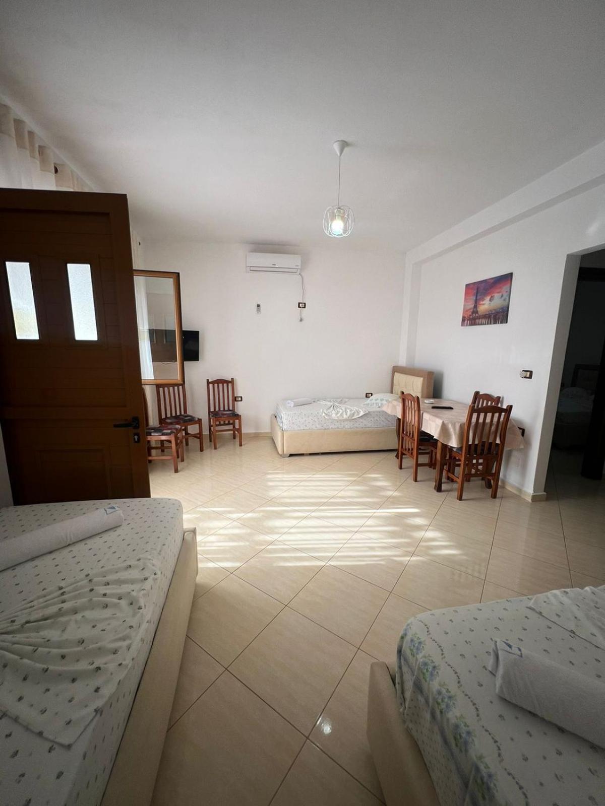 Teo Apartment ซารานเดอ ภายนอก รูปภาพ