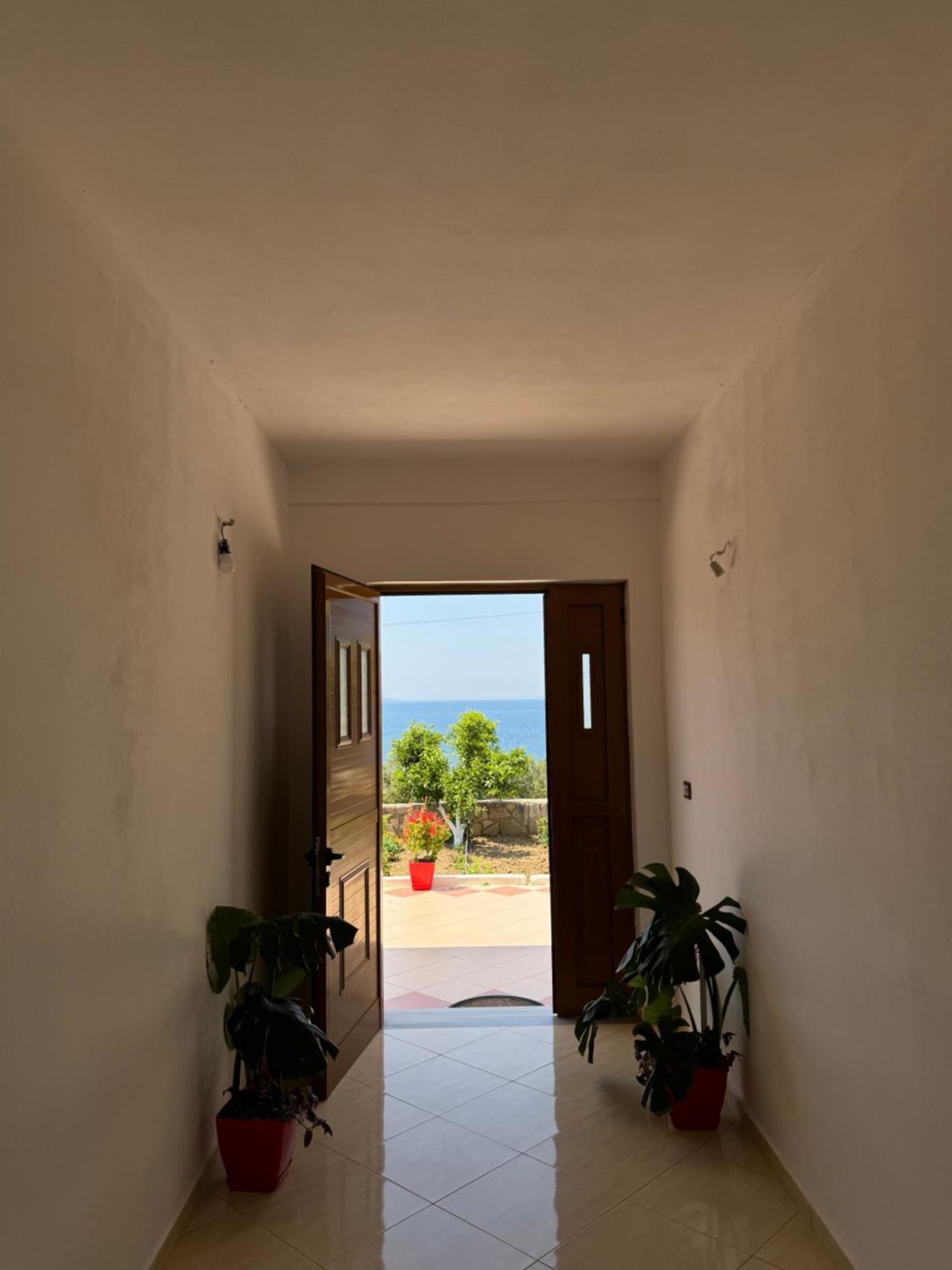 Teo Apartment ซารานเดอ ภายนอก รูปภาพ