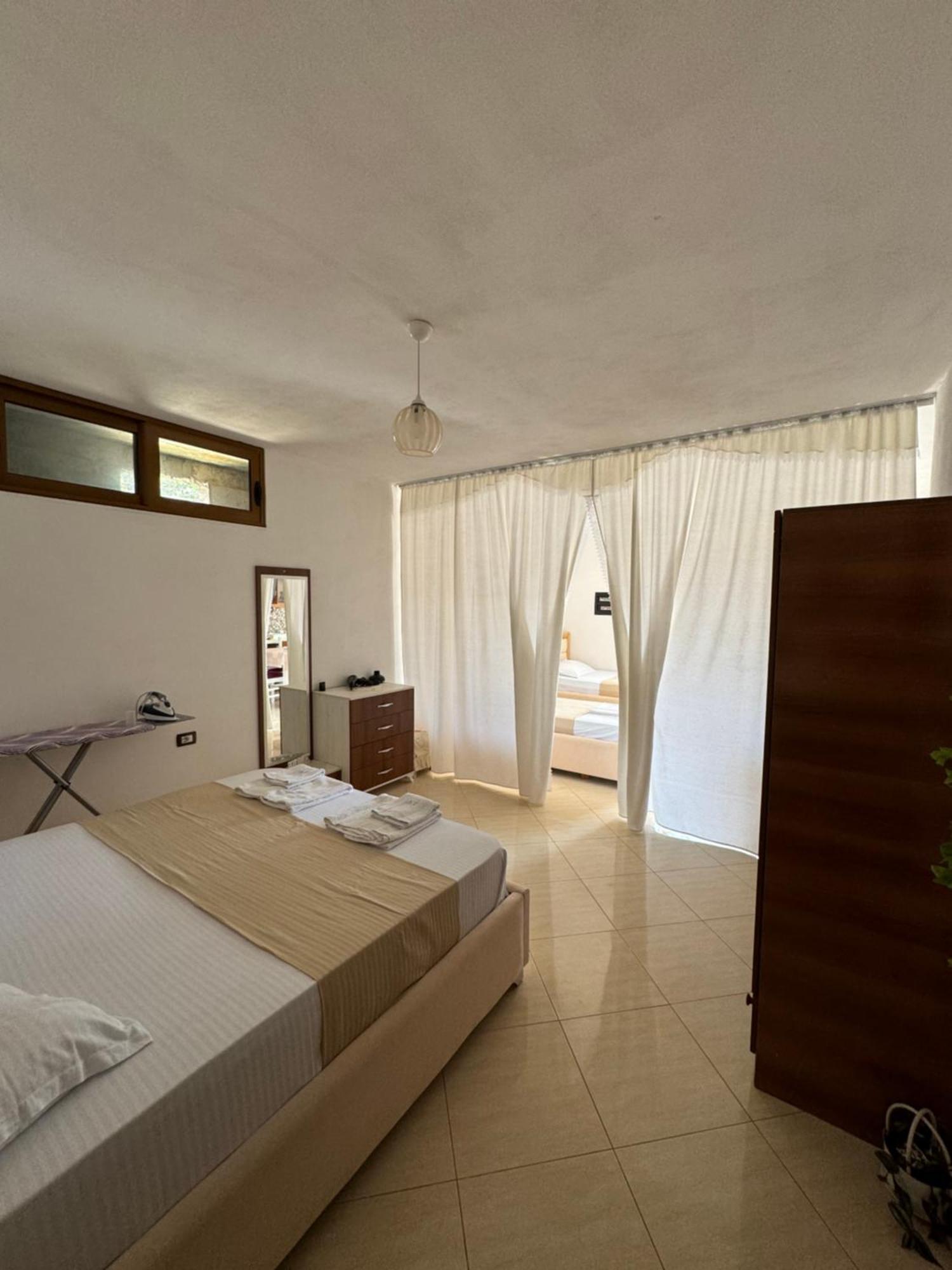 Teo Apartment ซารานเดอ ภายนอก รูปภาพ
