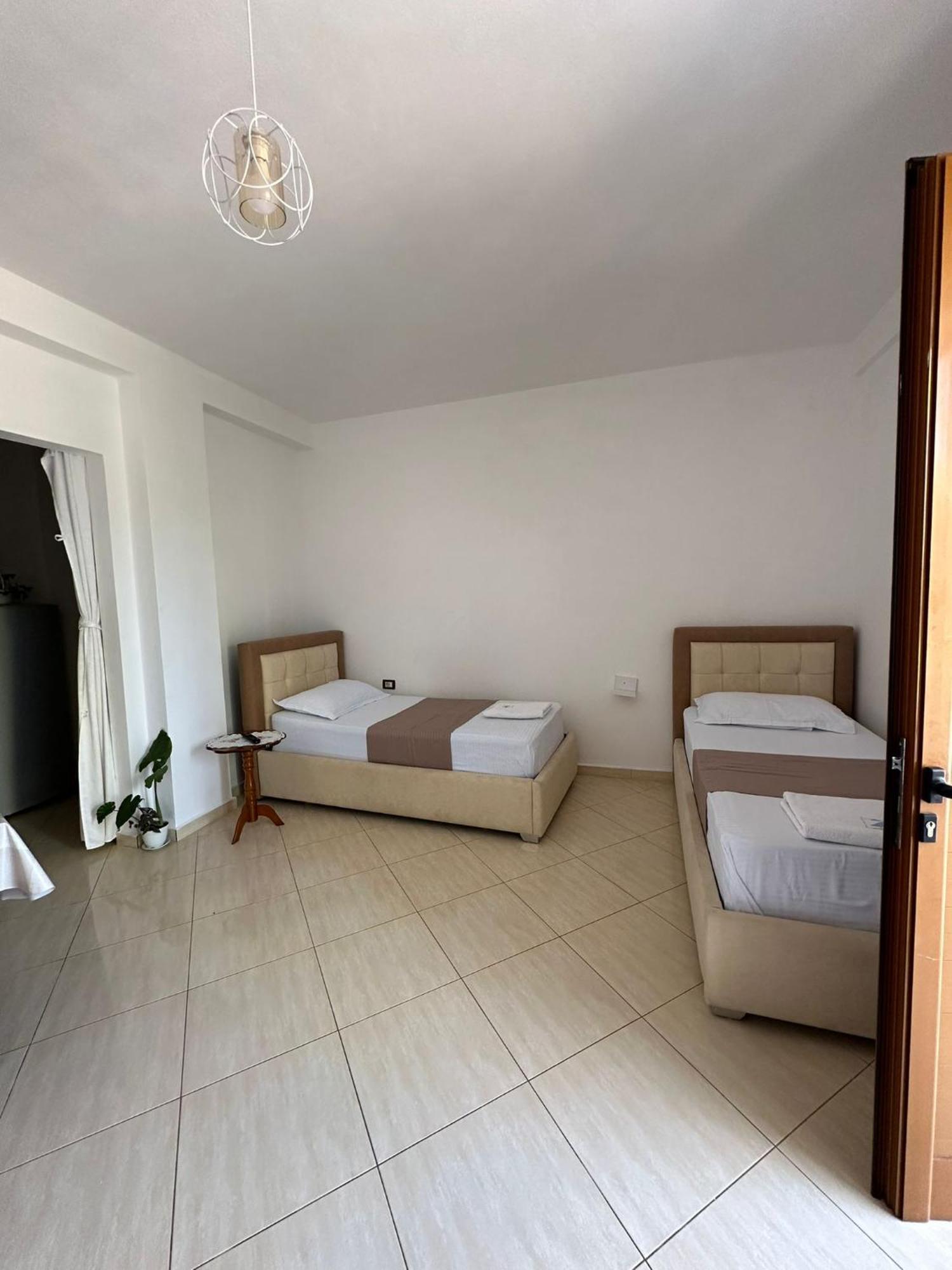 Teo Apartment ซารานเดอ ภายนอก รูปภาพ